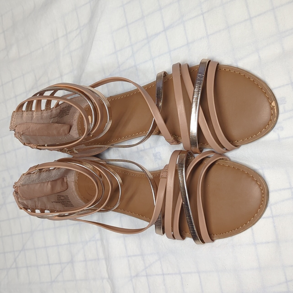 SO strappy sandals